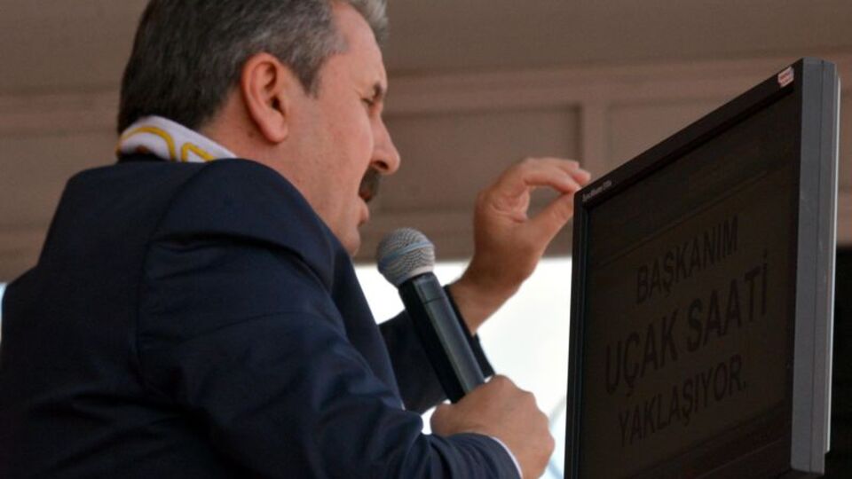 Miting sırasında böyle uyarıldı!