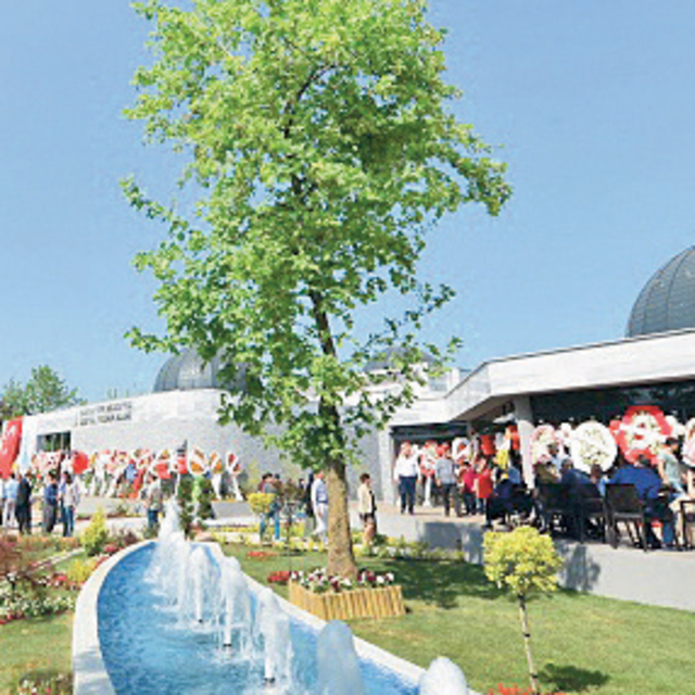 'Medeniyeti Batı'ya öğreten biziz'
