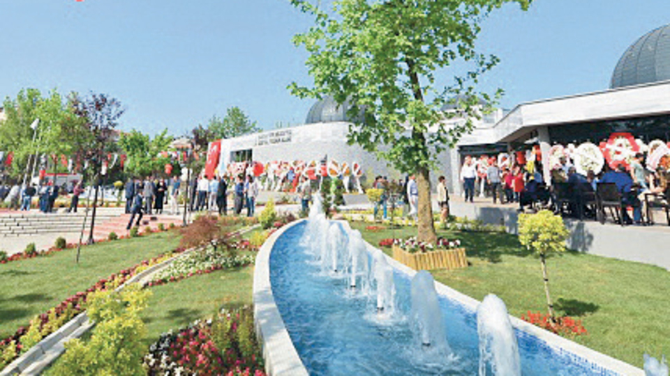 'Medeniyeti Batı'ya öğreten biziz'