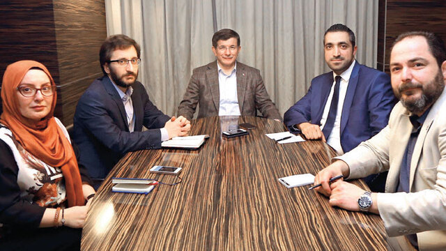 Başbakan Davutoğlu: HDP, İmralı'dan gelen mesajları sabote ediyor