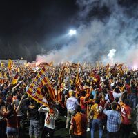 İstanbul sarı-kırmızı