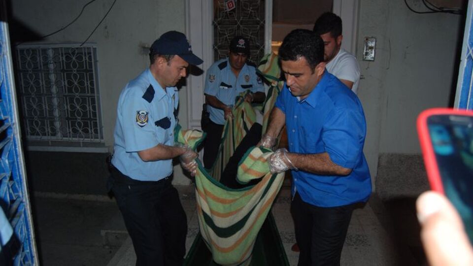 Öğrenci evinde dehşet!