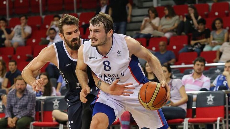Andolu Efes, Telekom'u geçti