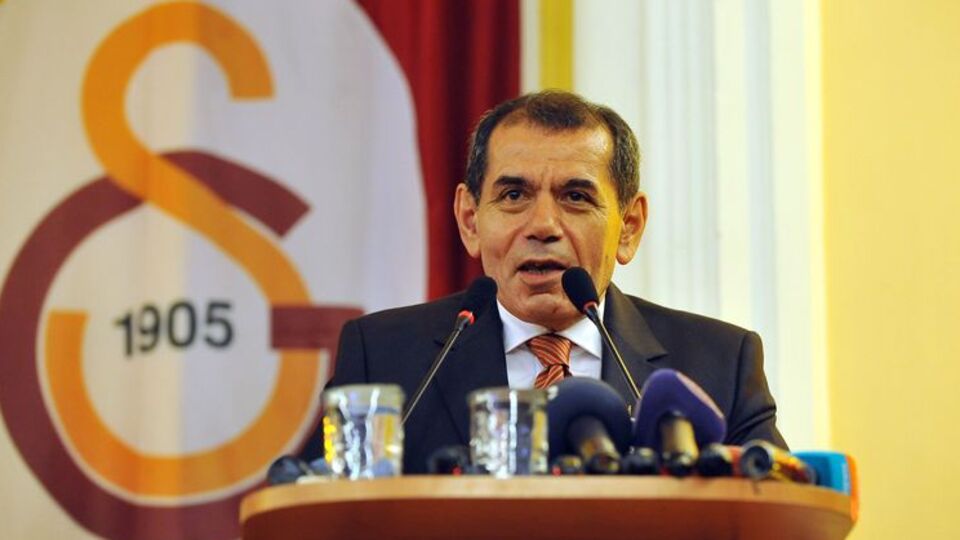 İstiklal'e mega GS Store!