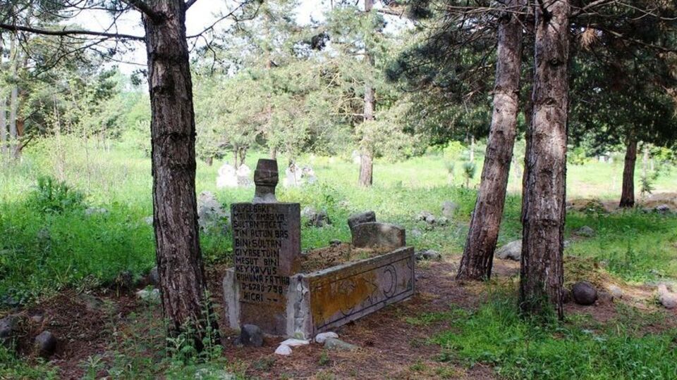 Son Selçuklu Sultanı'nın mezarı bulundu