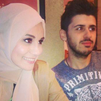 Şarkıcı Emrah'ın oğlu evlilik yolunda...