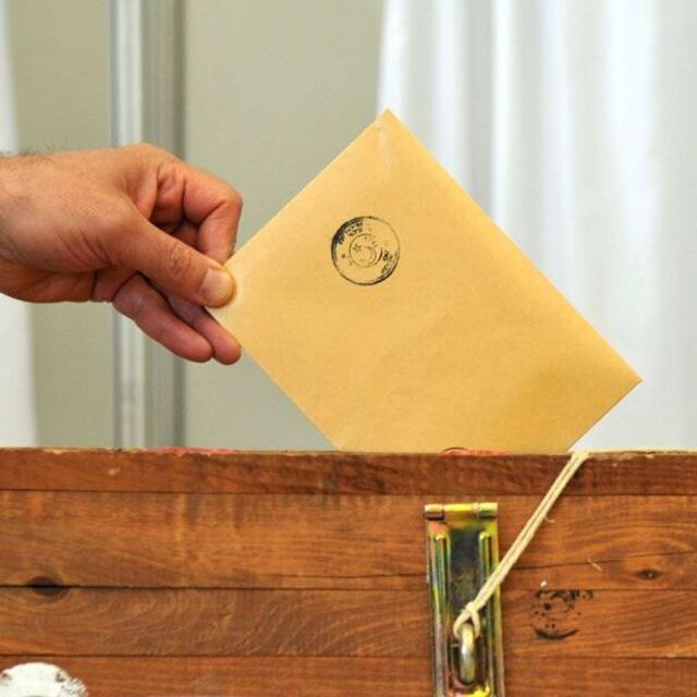 Yurtdışında 685 bin 158 Türk seçmen oy kullandı