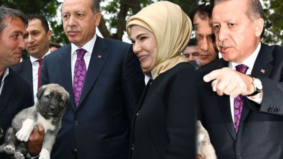Erdoğan "beni niye çekiyorsunuz" dedi onu gösterdi