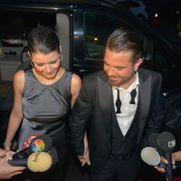 Beren Saat sütyensiz geldi