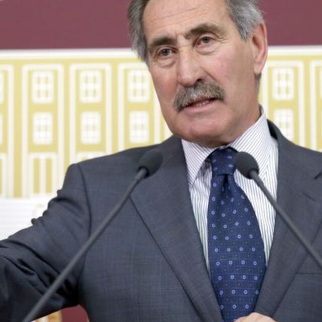 Ertuğrul Günay'ın acı günü