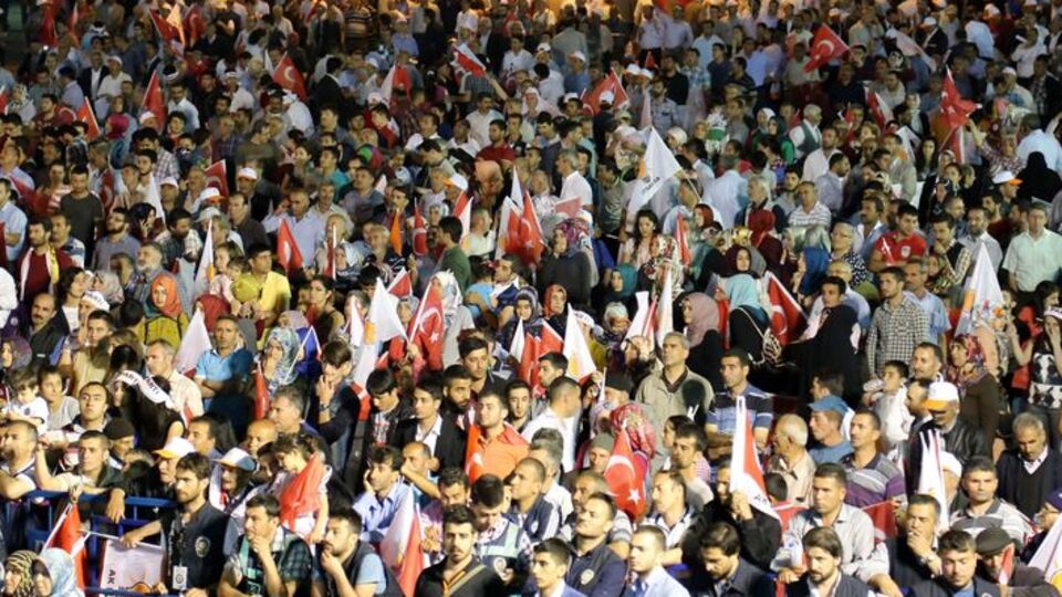 Malatya'da miting dönüşü kaza