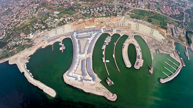 Tuzla Marina kapılarını açtı