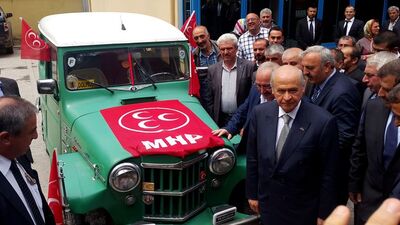 Bahçeli'ye sürpriz hediye!