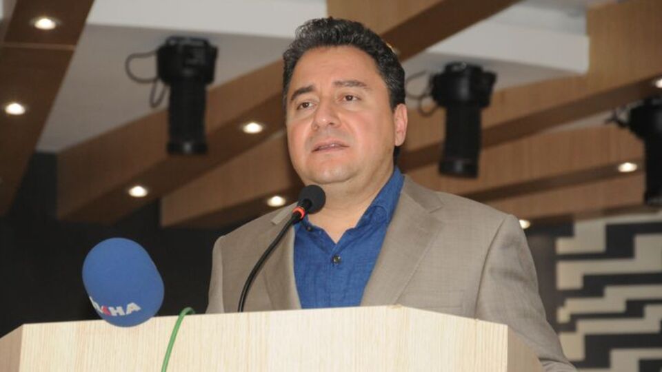 'Öyleyse niye 1.5 sene beklensin?'