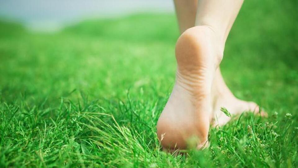 Çıplak ayakla 5 dakika...