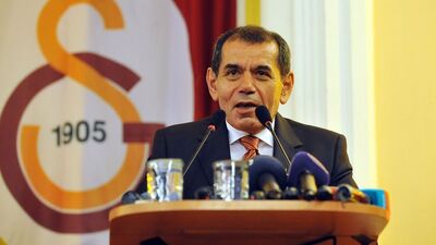 Dursun Özbek çifte kupa istiyor