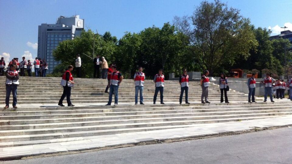 Gezi Parkı'na girişe izin yok