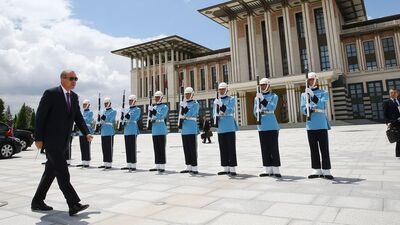 Cumhurbaşkanlığı Sarayı'ndan Kılıçdaroğlu'na 'altın klozet' daveti