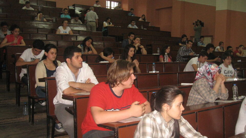 YÖK'ten üniversitelere "seçim" tatili