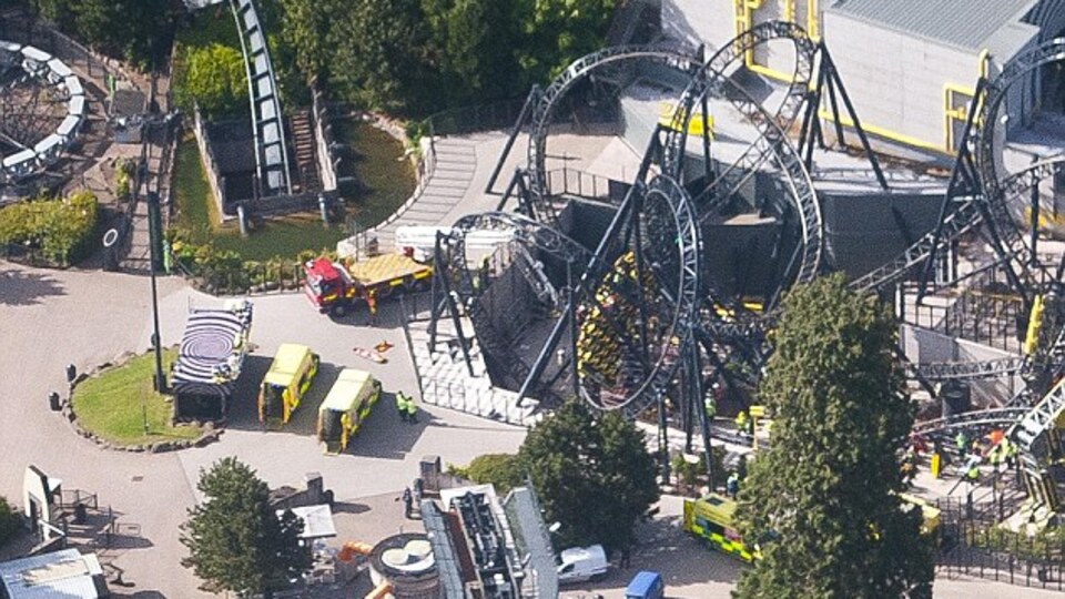Roller Coaster'lar raydan çıktı!