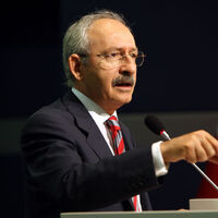 "CHP'ye gönül veren HDP'ye oy vermez"