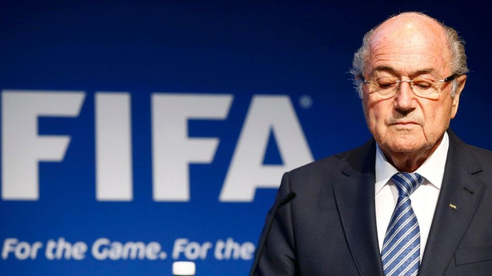 Bir topun peşinde dünya savaşı!