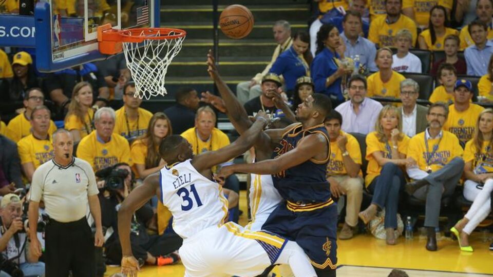 Warriors, Cavaliers'ı uzatmada yıktı