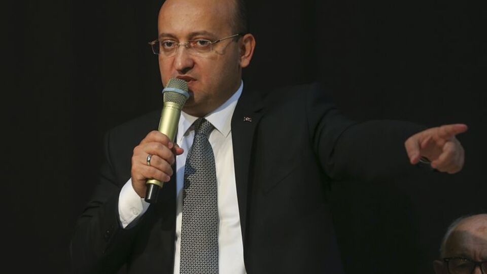 Yalçın Akdoğan'dan patlamayla ilgili açıklama