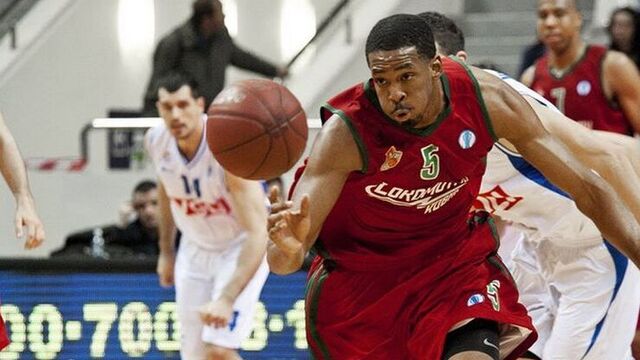 Anadolu Efes'te Brown atağı