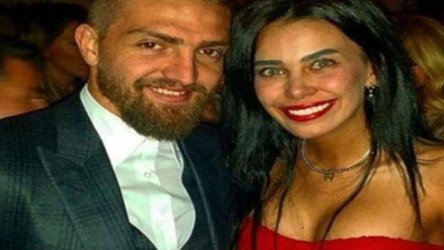 Caner'den Asena'ya jest!