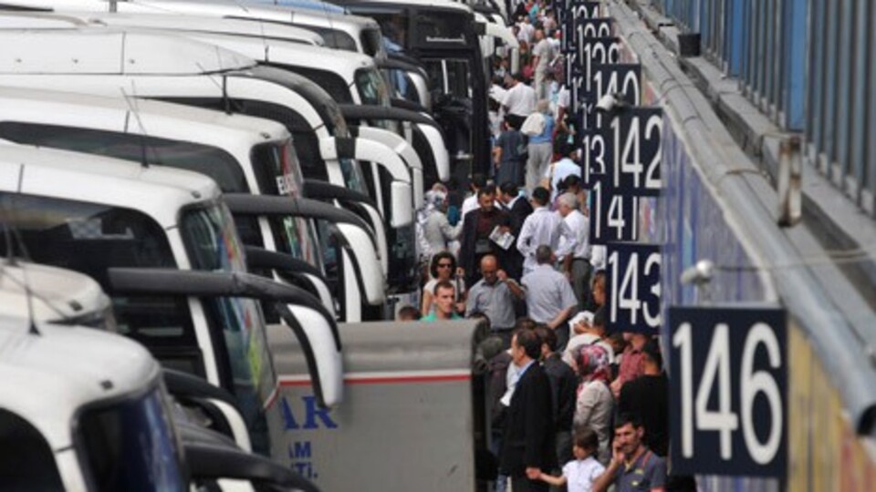 Otogar'da seçim yoğunluğu