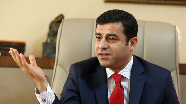 Selahattin Demirtaş kimdir?