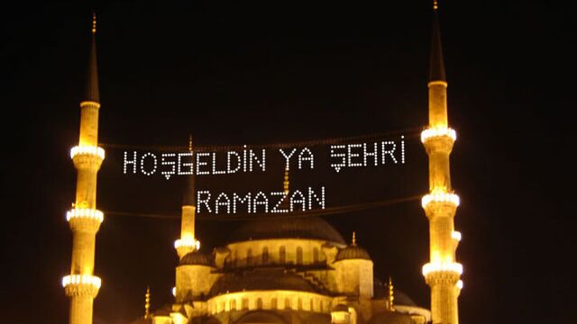 2015 Ramazan Ayı ve İlk Oruç Ne Zaman, Hangi Gün Başlıyor?