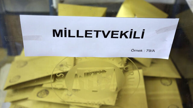 Kimin oyu kime gitti?