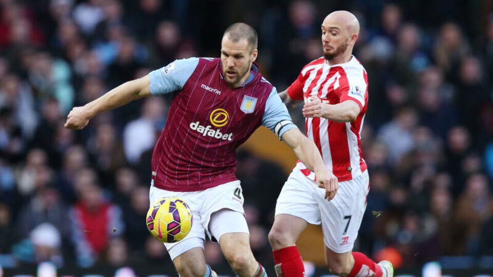 Stoperde yeni rota: Ron Vlaar