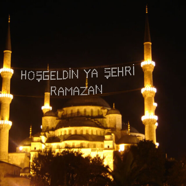 2015 Ramazan Ayı ve İlk Oruç Ne Zaman, Hangi Gün Başlıyor?