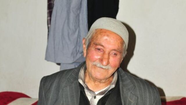 85 yaşında ikiz çocuk sahibi oldu