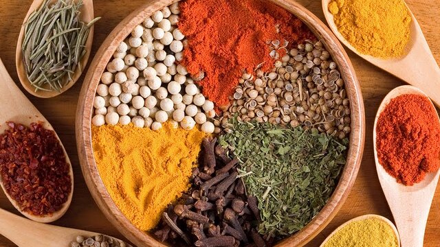Göbek eriten 8 baharat!