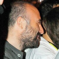 Oğlunu rock konserine götürdü