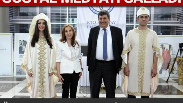 Üniversitenin mezuniyet kıyafetleri olay yarattı