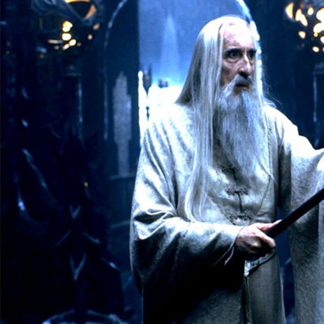 Ünlü aktör Christopher Lee yaşamını yitirdi
