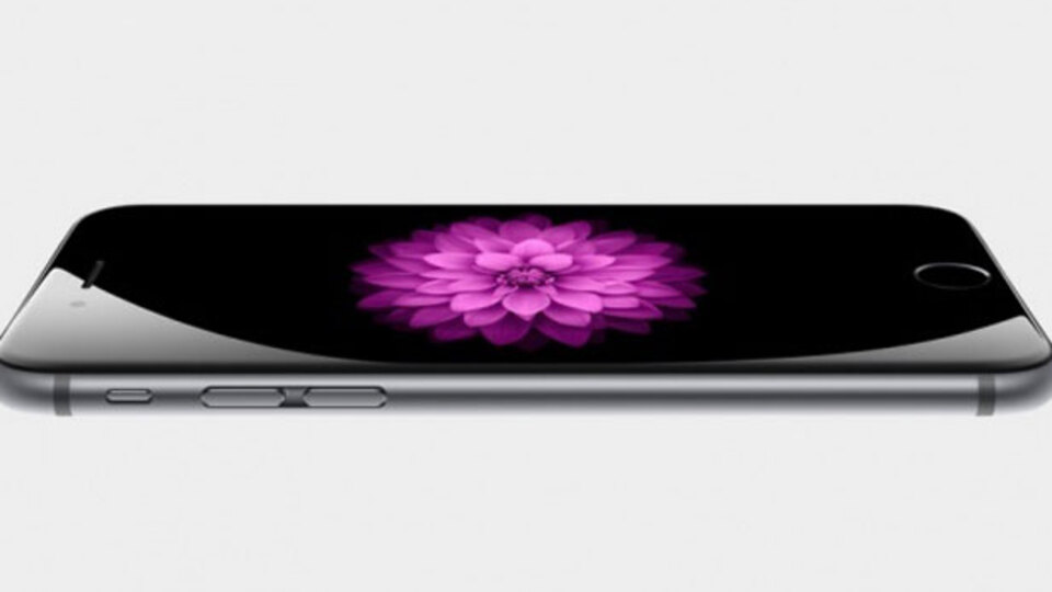 Küçük iPhone isteyenlere müjde!