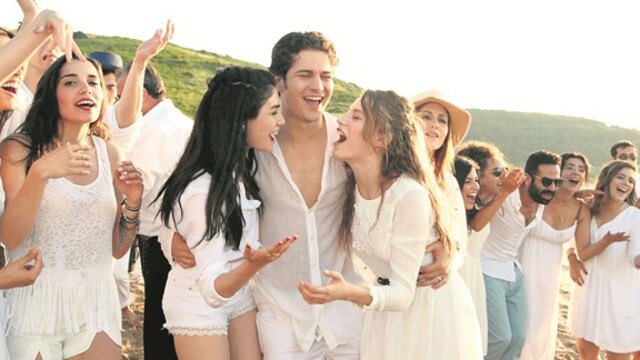 Final perişan etti