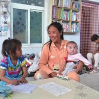 75 çocuğu evlat edinen milyoner kadın şimdi borç batağında