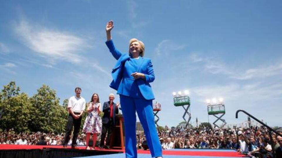 Hillary Clinton başkanlık yarışını başlattı!