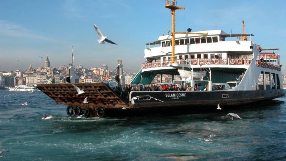 İstanbul'a yeni arabalı vapur hattı!
