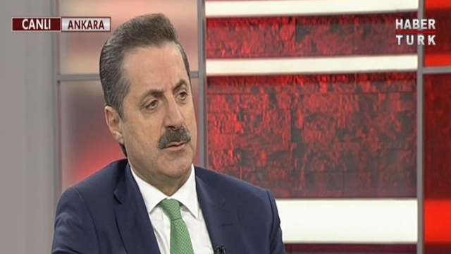 "Oturup siyasi partilerle enine boyuna konuşmaya hazırız"