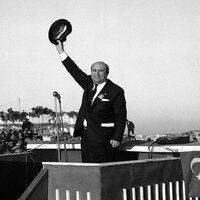 Türkiye'yi büyütmesini darbeler engelledi!