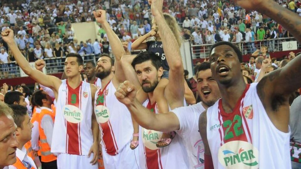 Boğaza bayrak asacaklar