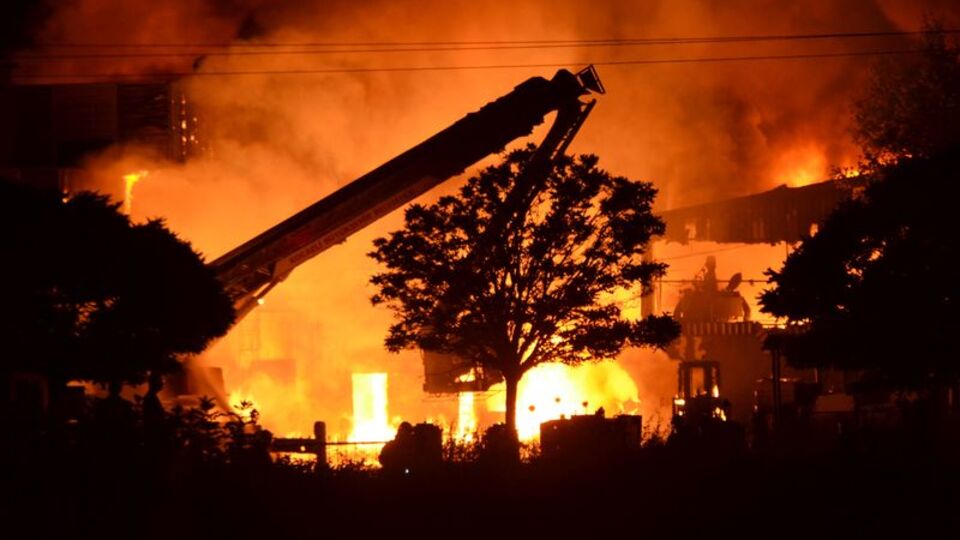 Kimya deposunda patlama!